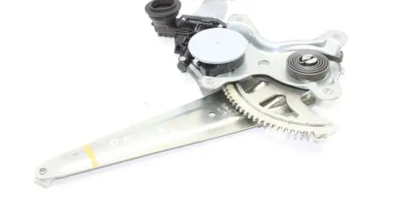 Lexus RX 330 - 350 - 400H Rear window lifting mechanism without motor 8571058010