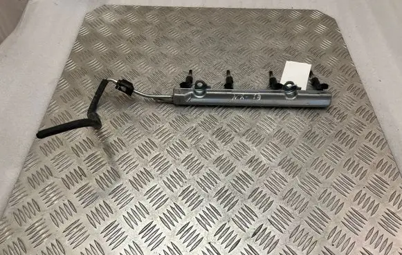 Lexus NX Fuel injectors set 2325036070