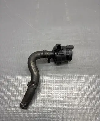 Mercedes-Benz E W212 Water pump 0904281