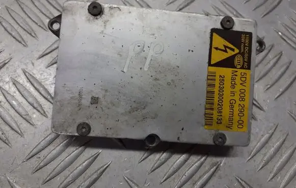 Renault Espace IV Voltage converter inverter 5DV088290-00