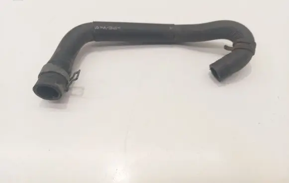 Volkswagen Transporter - Caravelle T5 Engine coolant pipe/hose 7E0121058E