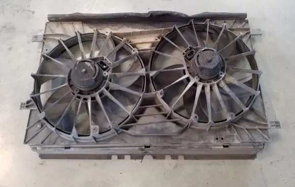 Chrysler Sebring (JS) Radiator cooling fan shroud T108VE1548 1115108VE 83403
