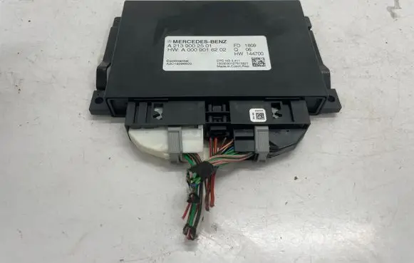 Mercedes-Benz E W213 Gearbox control unit/module A2139002501 A0009016202