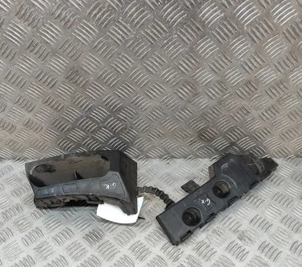 Opel Mokka Rear bumper mounting bracket 95256261