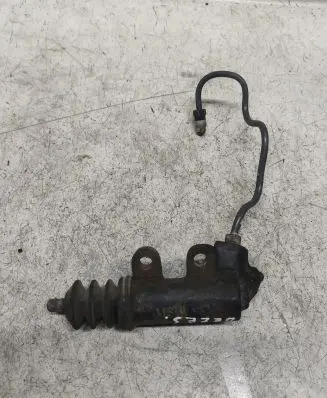 Toyota Avensis Verso Clutch master cylinder