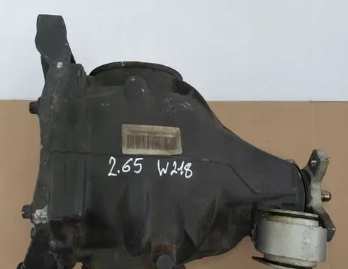 Mercedes-Benz CLS C218 X218 Rear differential 2183507800