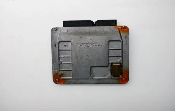 Skoda Fabia Mk2 (5J) Other control units/modules 03E906033AN 5WP4423403