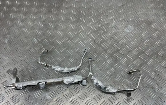 Mercedes-Benz GLA H247 Turbo turbocharger oiling pipe/hose A6542000258