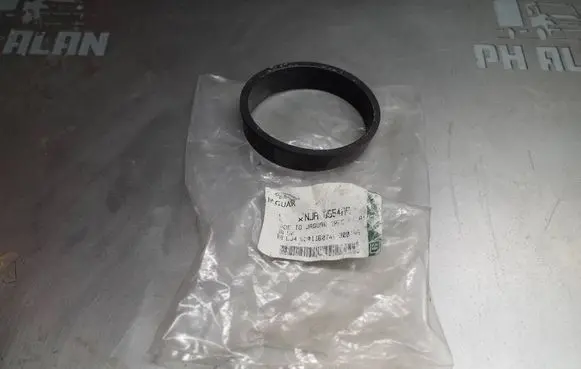 Jaguar XJ X308 Throttle body valve NJA3554AA