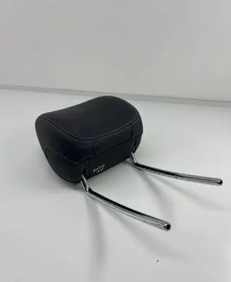 Mercedes-Benz C W205 Front seat headrest 