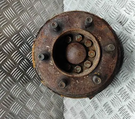 Iveco Daily 5th gen Front wheel hub 2996121 5801341544