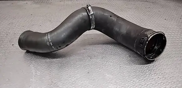 Renault Trafic III (X82) Intercooler hose/pipe MAC0010506A
