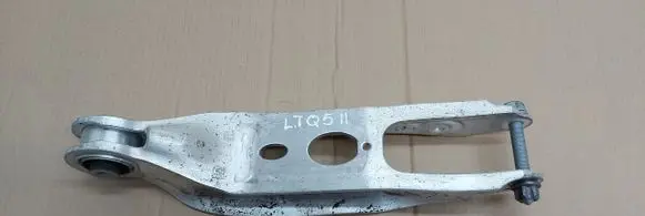 Rear control arm