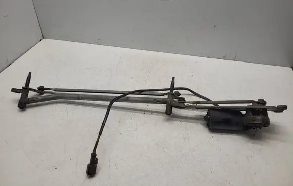 Citroen Xsara Wiper motor 0390241374