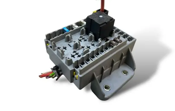 Alfa Romeo 159 Fuse module 0907070953 50507676