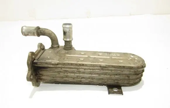 Volkswagen Touran I EGR valve cooler 03G131513J