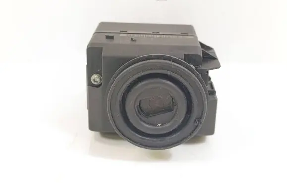 Mercedes-Benz Vito Viano W639 Ignition lock A6395450908