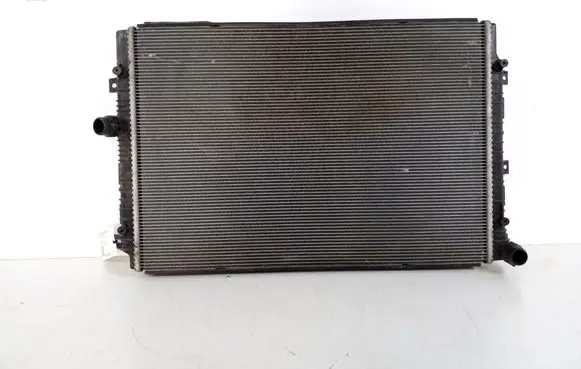 Volkswagen PASSAT B7 Coolant radiator 5K0121251Q