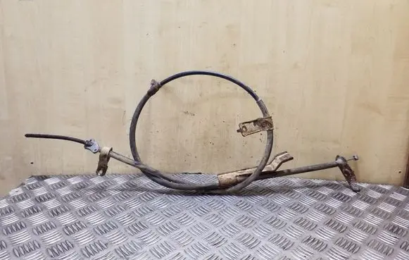 Handbrake/parking brake wiring cable