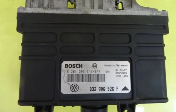 Seat Ibiza II (6k) Engine control unit/module 032906026F 0261203346