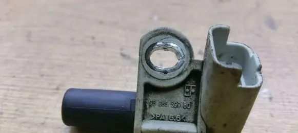 Camshaft position sensor