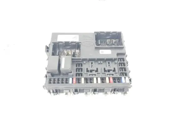 Land Rover Defender Fuse module M8B214A073GC 9171100276 DH2214B192BA