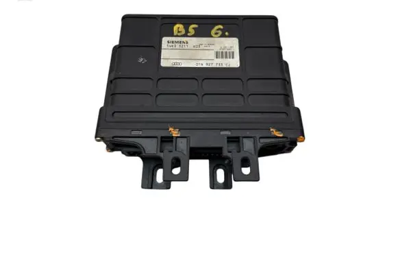 Volkswagen PASSAT B5 Gearbox control unit/module 01N927733CJ 5WK33211K03 9707150511