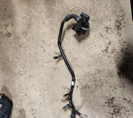 Audi A6 S6 C7 4G Engine coolant pipe/hose 03L122157C 5N0965561A