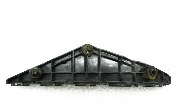 Toyota Avensis T270 Front bumper mounting bracket 5253505040