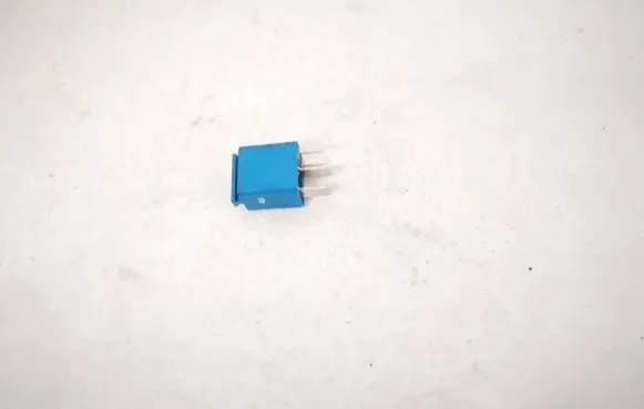 Ford Mondeo MK I Other relay 93bg19w572ab