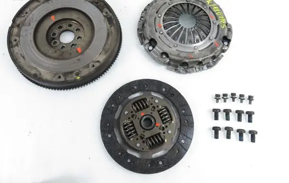 Renault Trafic II (X83) Flywheel 1878654803 3082654619 8200474648D