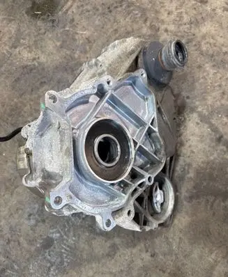 BMW X3 F25 Gearbox transfer box case ATC450 8643153