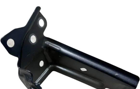 Toyota C-HR I Fender mounting bracket