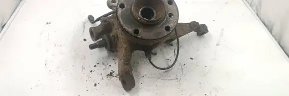 BMW X5 E53 Front wheel hub