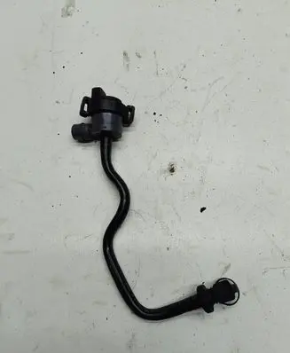 BMW 6 F12 F13 Vacuum valve 7636149