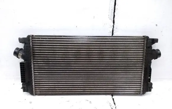 Opel Zafira C Intercooler radiator 13267647