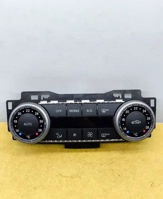 Mercedes-Benz C W204 Climate control unit 2049009104 01HW2109 SW370903