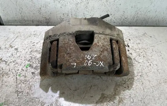 Volvo XC90 Front brake caliper