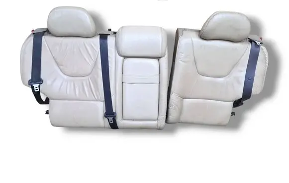 Volvo V70 Rear seat 8686251 30738958 30738957