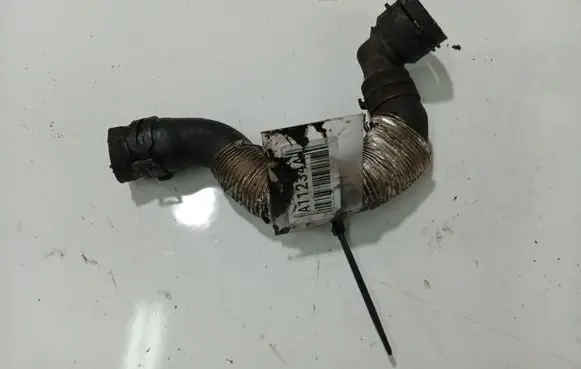 Volkswagen Cross Polo Engine coolant pipe/hose 