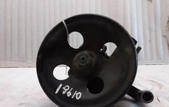 Hyundai Santa Fe Power steering pump
