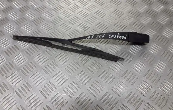 Peugeot 206 Rear wiper blade arm