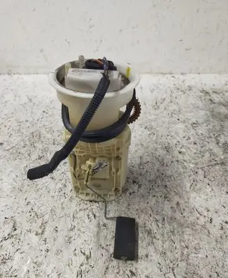 Volkswagen New Beetle In-tank fuel pump 88457275