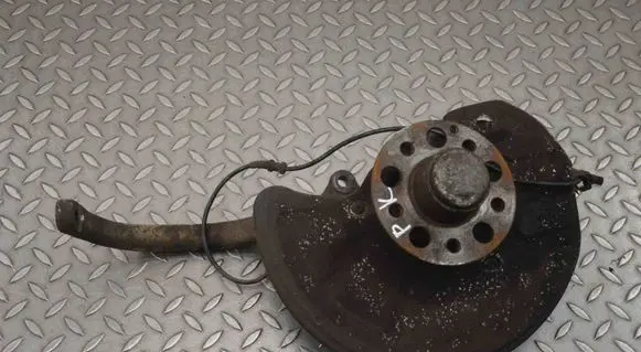 Mercedes-Benz SL R230 Front wheel hub