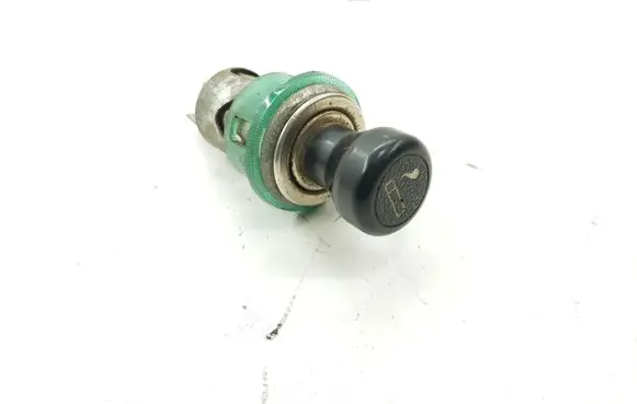 Ford Scorpio 12 V Socket (front) 171919805C A00171919805C