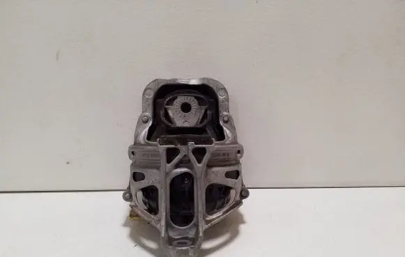 Audi A6 S6 C8 4K Engine mount bracket 4M0199372GJ