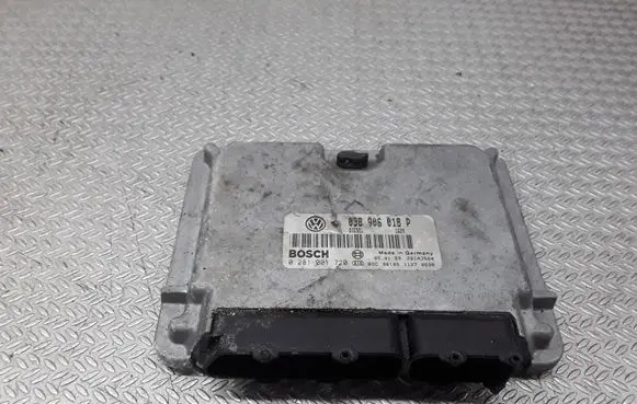 Volkswagen PASSAT B5 Engine control unit/module 038906018P 0281001720
