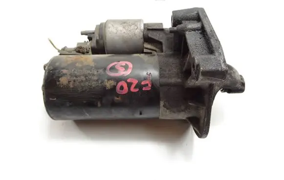 BMW 1 F20 F21 Starter motor 0001138052 20206280948
