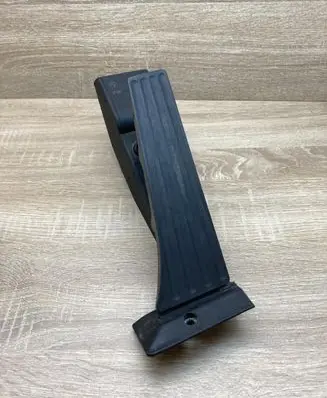 BMW 3 E90 E91 Accelerator throttle pedal 6766931 259160