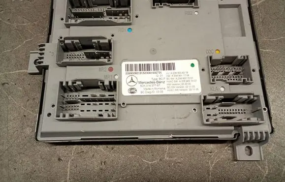 Mercedes-Benz C W206 Comfort/convenience module A2069008219